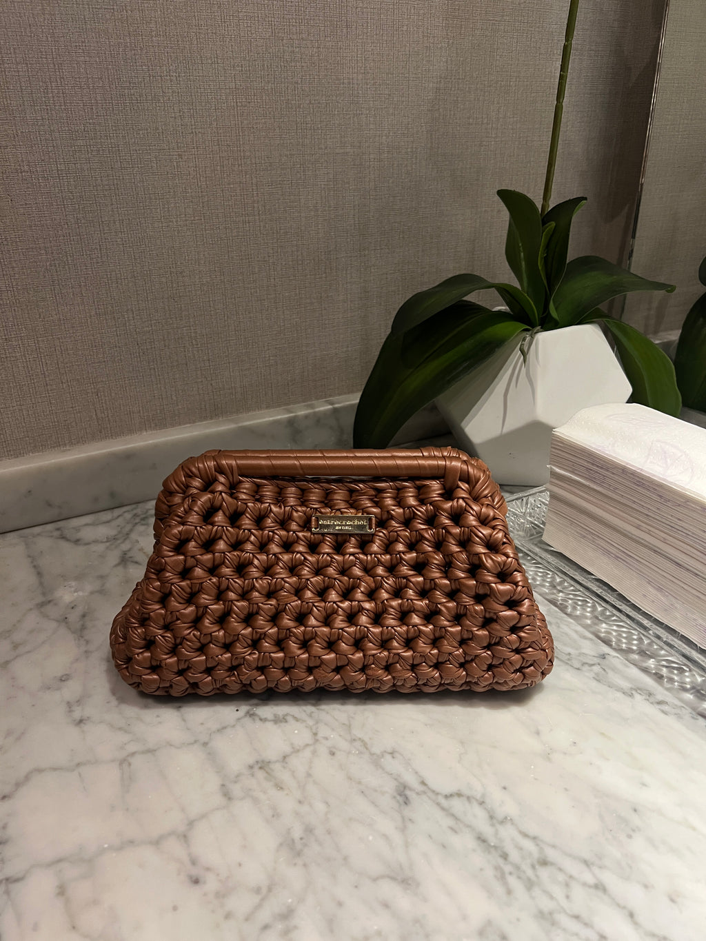 Leather Clutches - New Drop | Entrecrochet